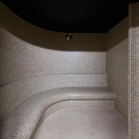 Deluxe Traugutta Sauna & Fitness By Renters Vratislav